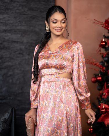 Paisley Patterned Cutout Detail Maxi Dress