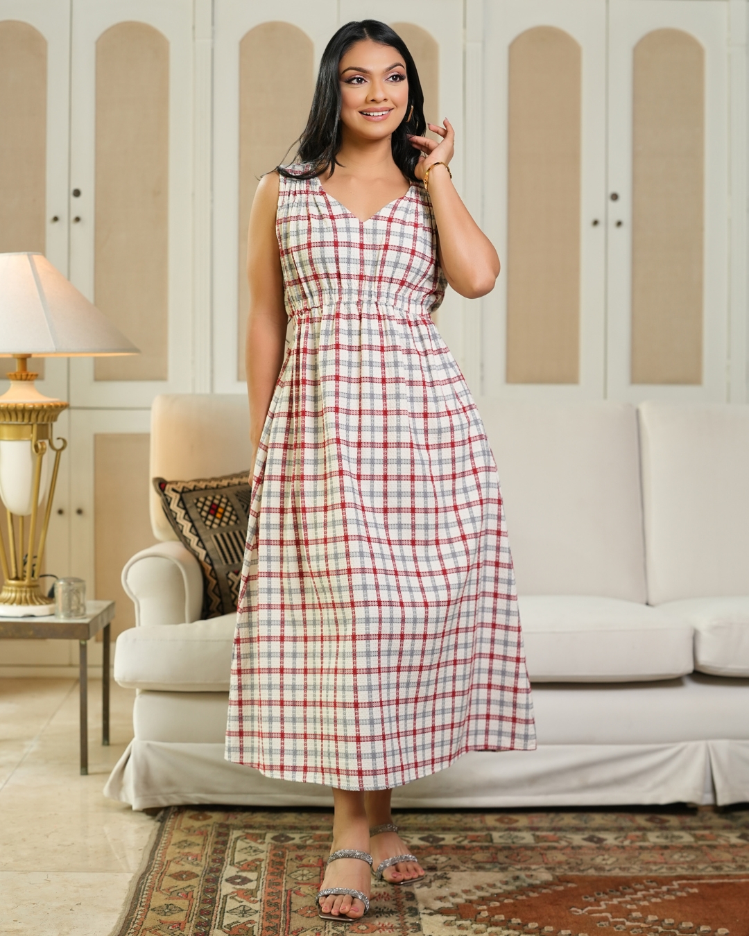 Plaid Patterned Sleeveless V-Neck Midi Dress - Image 2