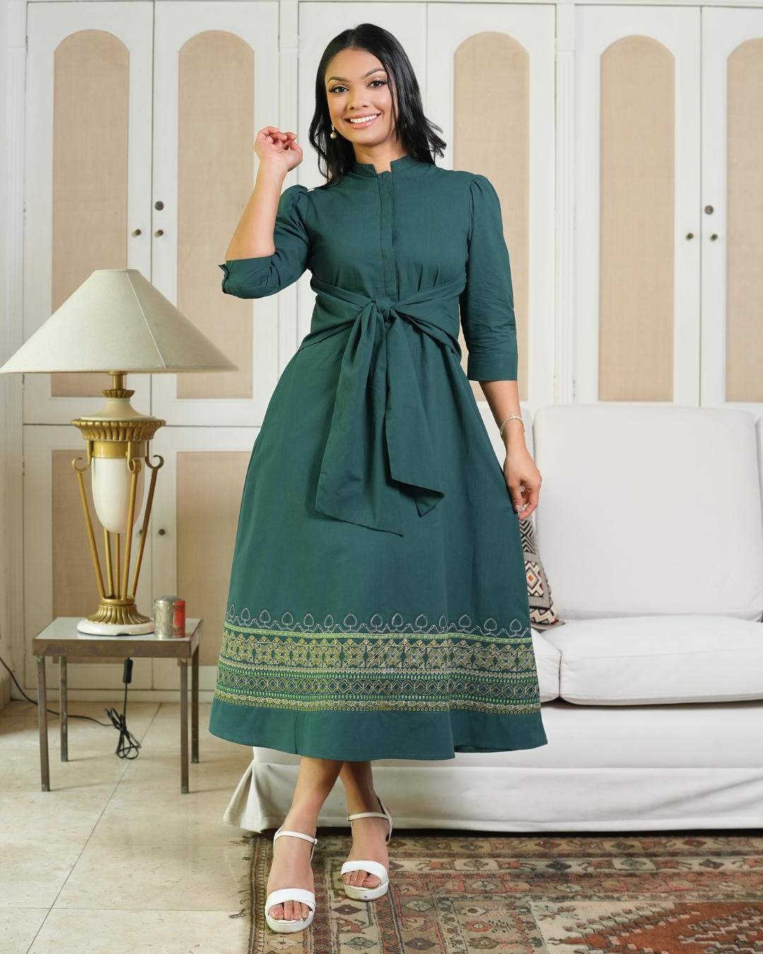 Waist Belt Detail Embroidered Midi Dress - Image 3