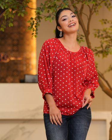 Polka Dot Patterned Raglan Sleeve Blouse