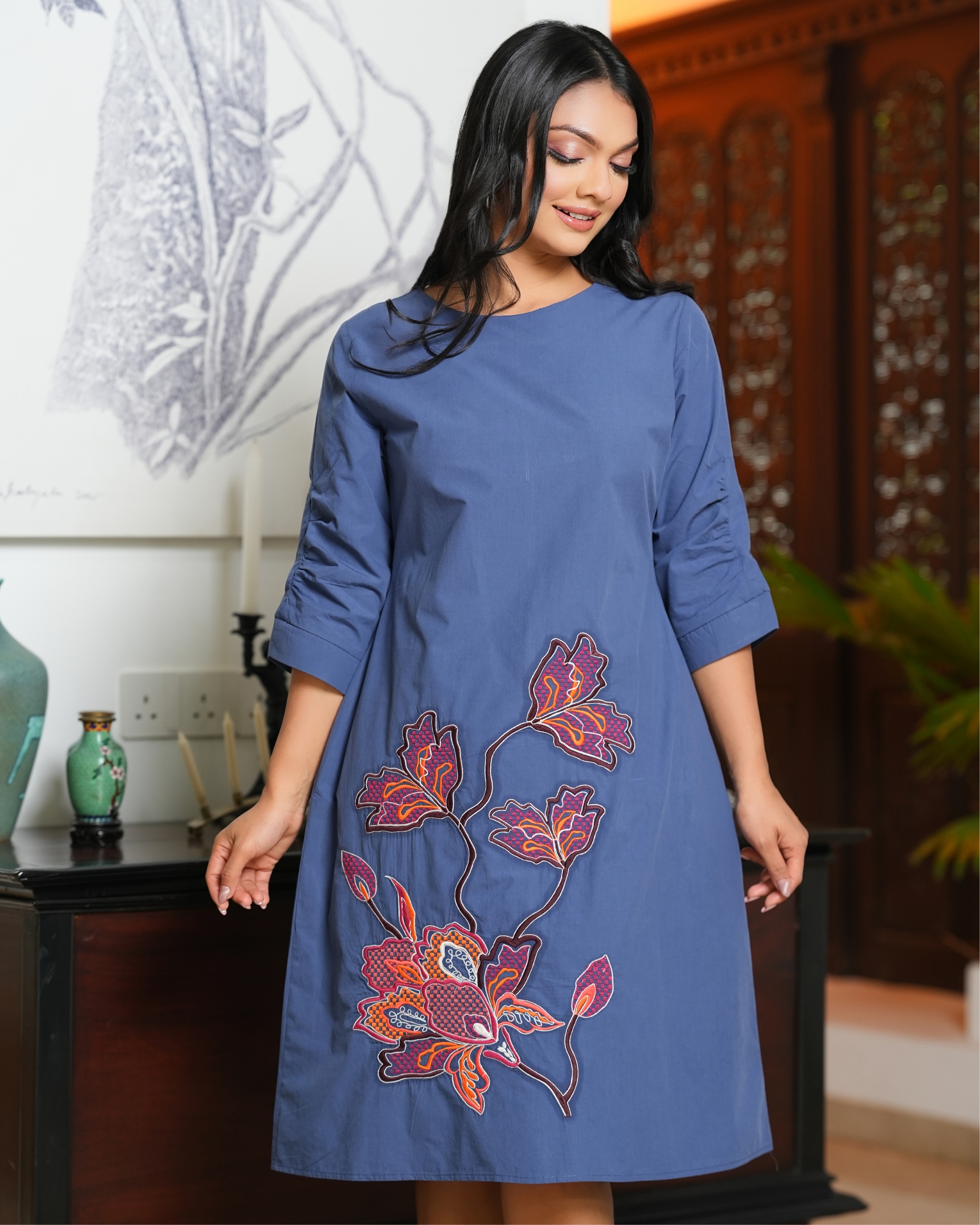 Ruched Sleeve Embroidered Short Dress - Image 2