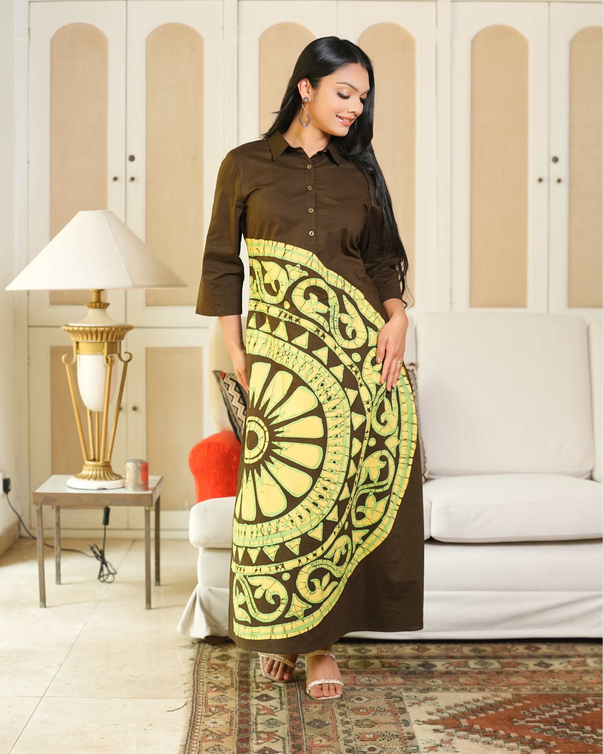 Mandala Patterned Batik Maxi Shirt Dress - Image 3