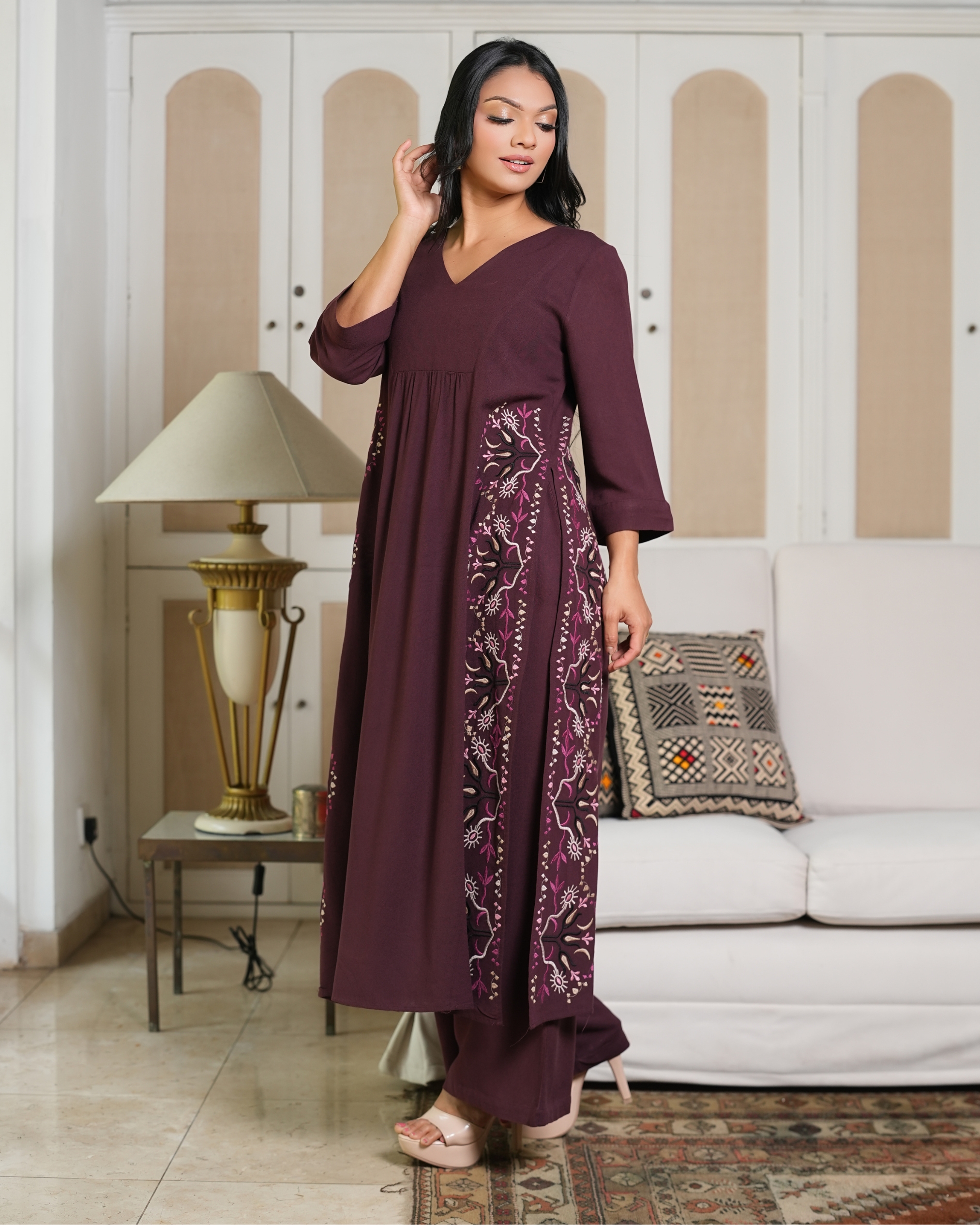 Floral Embroidery Kurta Top and Pants Set - Image 4